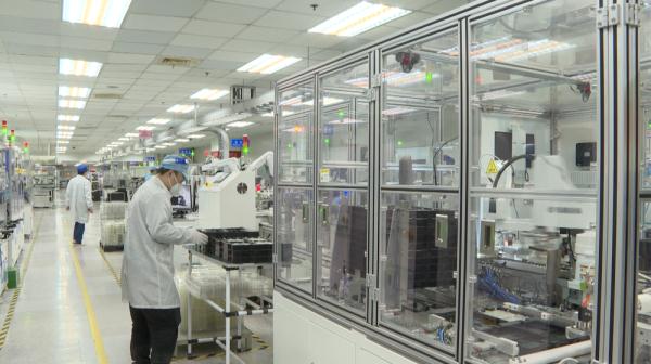 全球重要筆記本電腦制造商在上海實現(xiàn)階段性復工復產(chǎn)助推計算機產(chǎn)業(yè)復蘇